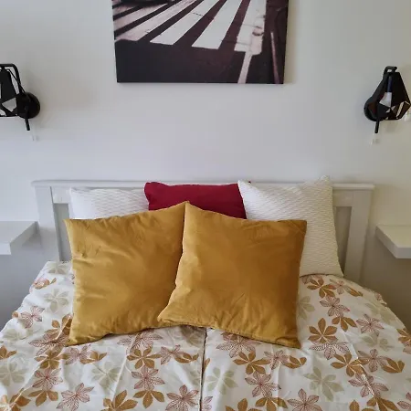 Διαμέρισμα Flora Apartman *