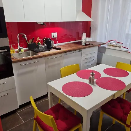 Apartament Flora Apartman